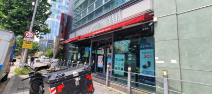 1층,2층 스타벅스,투썸플레이스