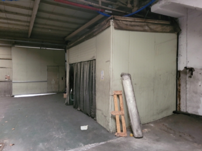 1층 사무실동 샷시문 안 제시외