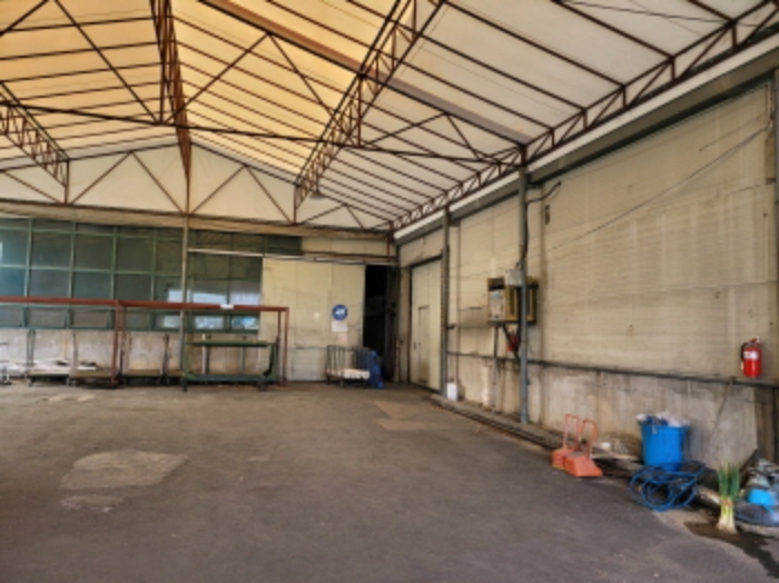 1층 공장 입구 - 제시외(천막구조물)