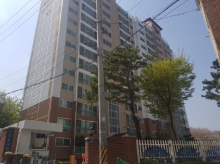 다우림아파트 101동 전경