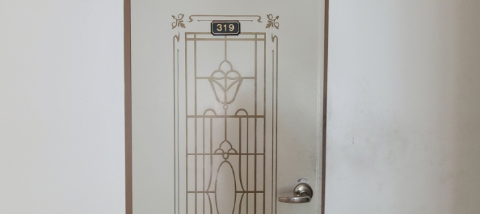 3층 319호 출입문 전경