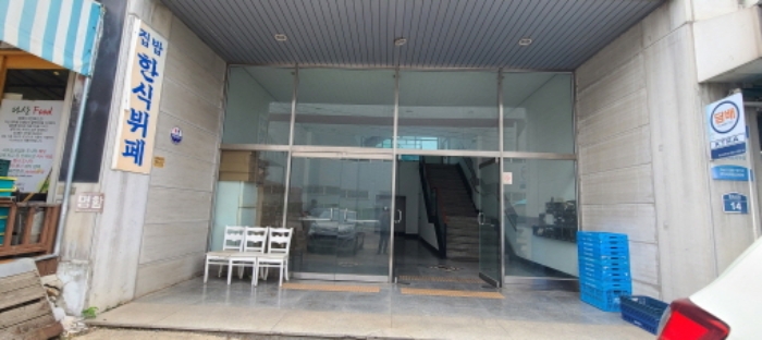 공동 출입구 전경(목록 3)