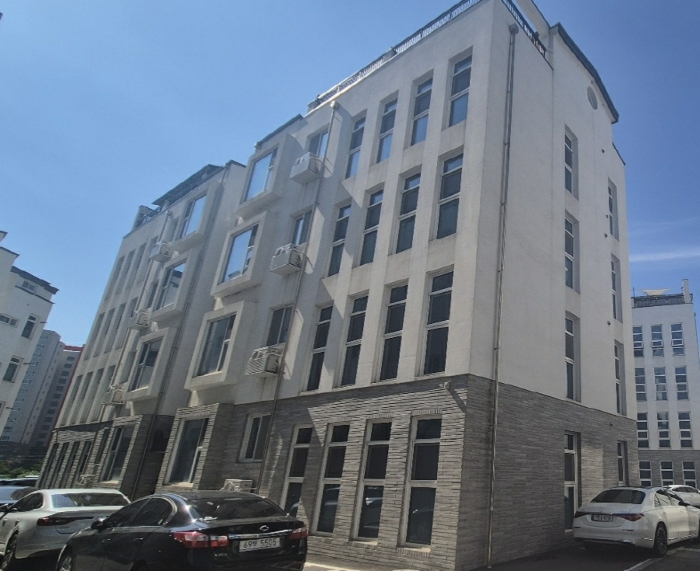 본건건물전경-1