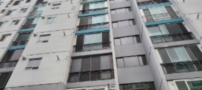 수성구 시지동 349 전원타운 105동 전경