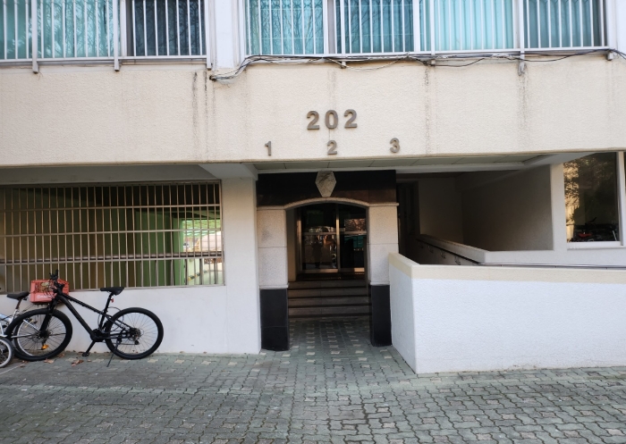 202동 출입구