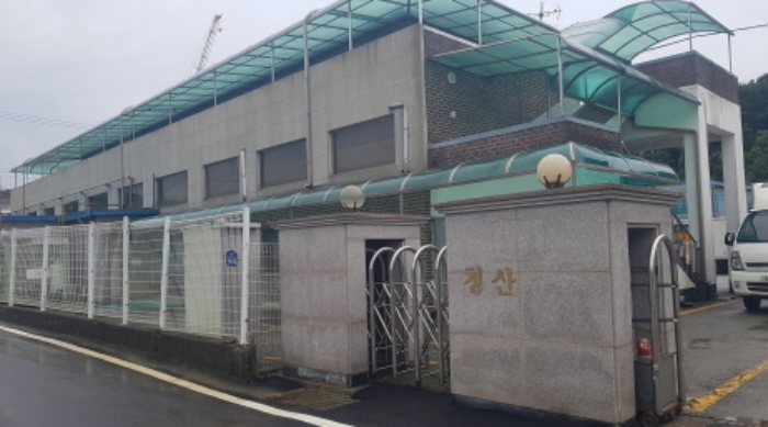 목록5. 2층 공장 전경