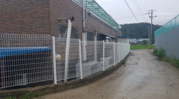 목록4. 공장용지(아스팔트 포장 도로) 및 목록5. 측면 전경