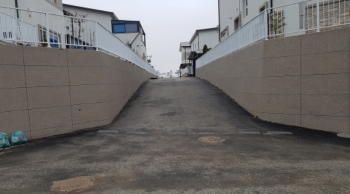 * 목록3. 도로 전경