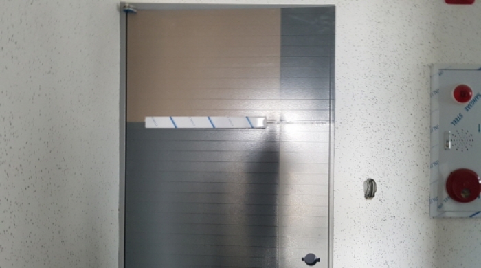 * 목록10. 출입문 전경