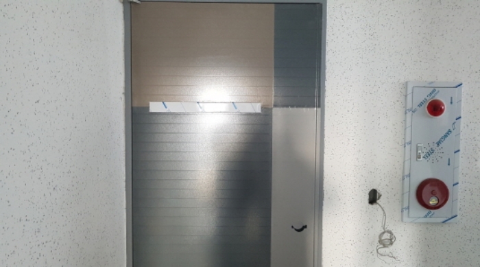 * 목록11. 출입문 전경