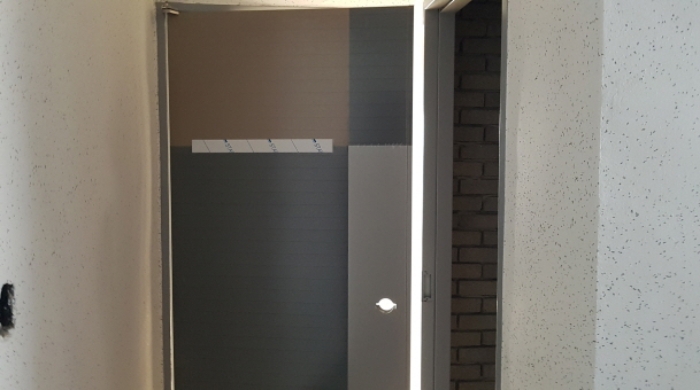 * 목록7. 출입문 전경