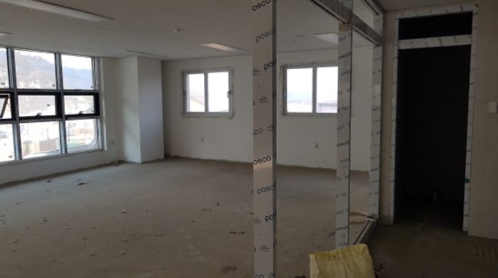 * 목록2. 내부 전경