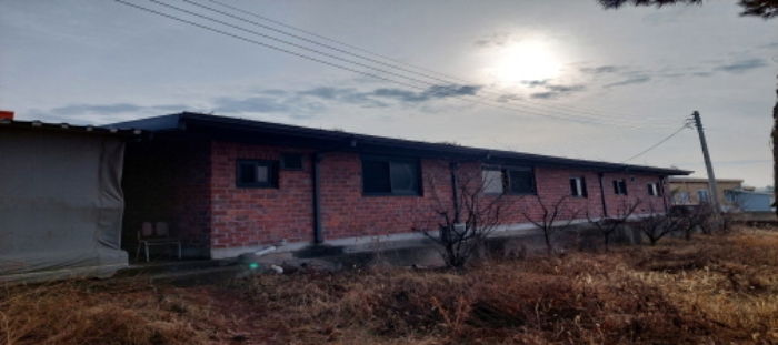 목록3 건물 뒷면 전경