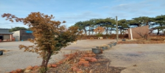 목록1~3 토지,건물들 일부 전경