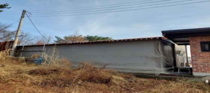 목록2 건물 뒷면 전경