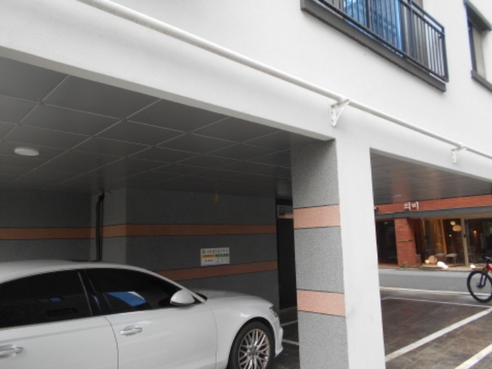 건물 뒷편모습 (1)