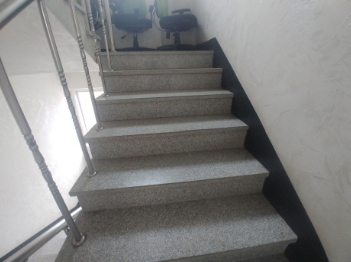 옥상 계단 모습