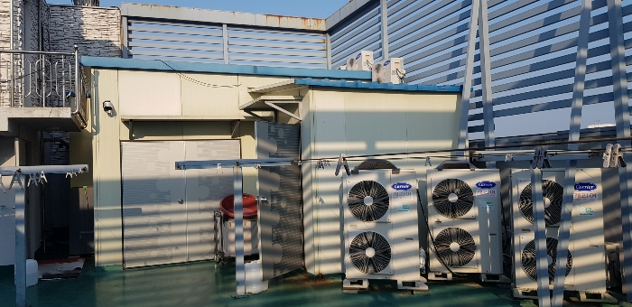 기호(ㄱ) 제시외건물 전경