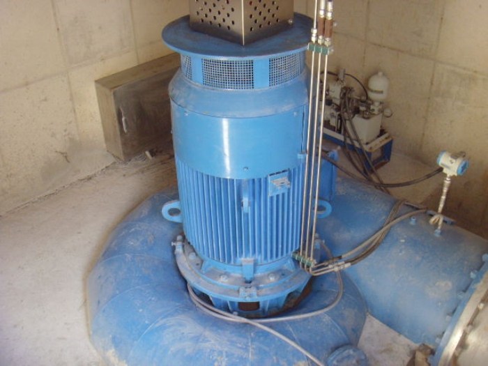 기계실내 제시외 발전기