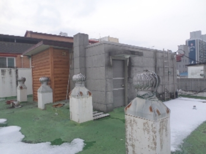 목록2. 옥탑 전경