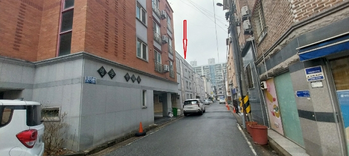 주위상황(남동측에서 촬영)