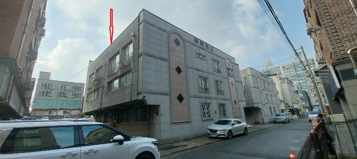 본건전경(남동측에서 촬영)