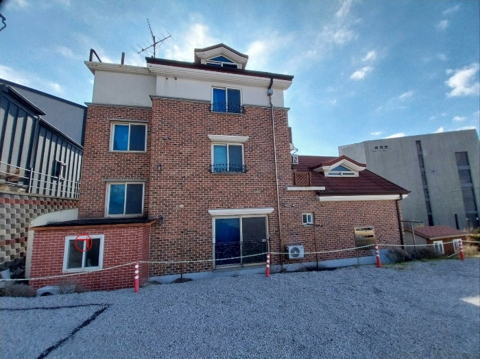 본 건 전 경
(제시외 건물)