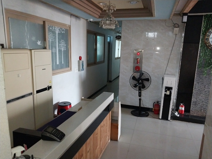 내 부 전 경
(기호 2-가)