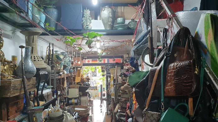 건물 내부 전경