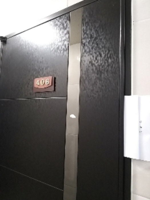 세대출입문[406호]