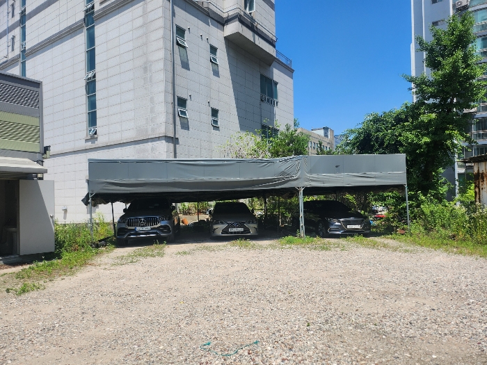 제시외건물(ㄹ)
(차고)