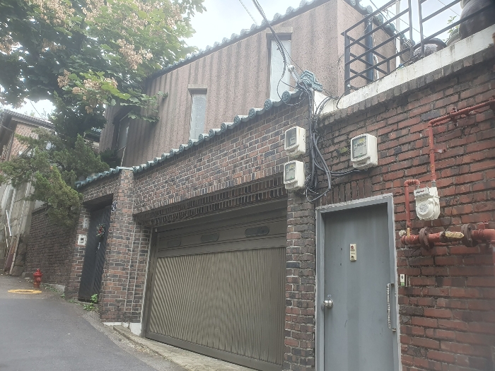 본건 전경(북서측 도로 접면)