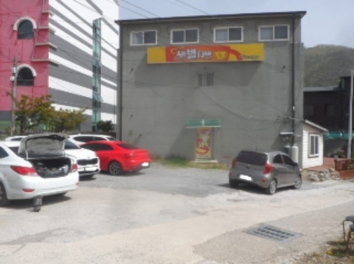 기호 1,2번 근거리에서 촬영한 것임