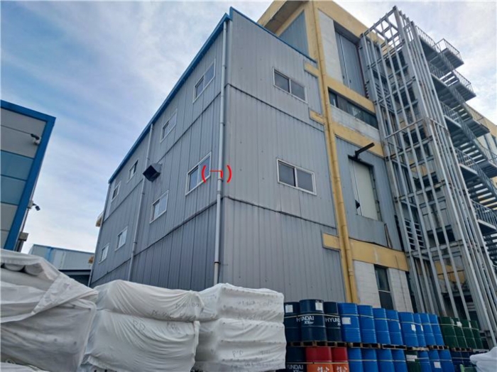 제시외건물 ㄱ)