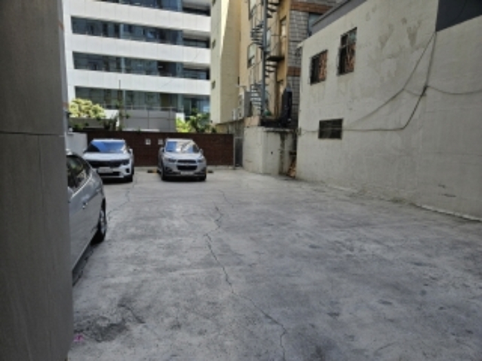 부전동 535-14 숙박업소 옥외 주차장 전경