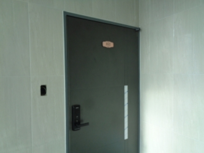 에끌라드 제주 101동 3층 302호 현관문