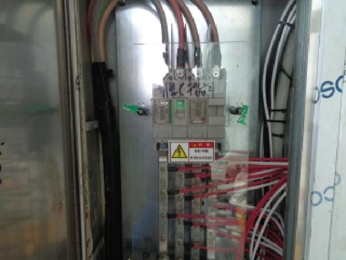 소재지 1,3,4,6,7,12,13,16.(귀덕리 3508,3510,3506-5 에끌라드제주 101동)전기공급이 제한된 차단기 사진