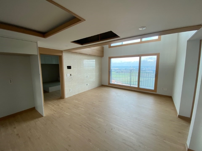 일련번호(13) 내부