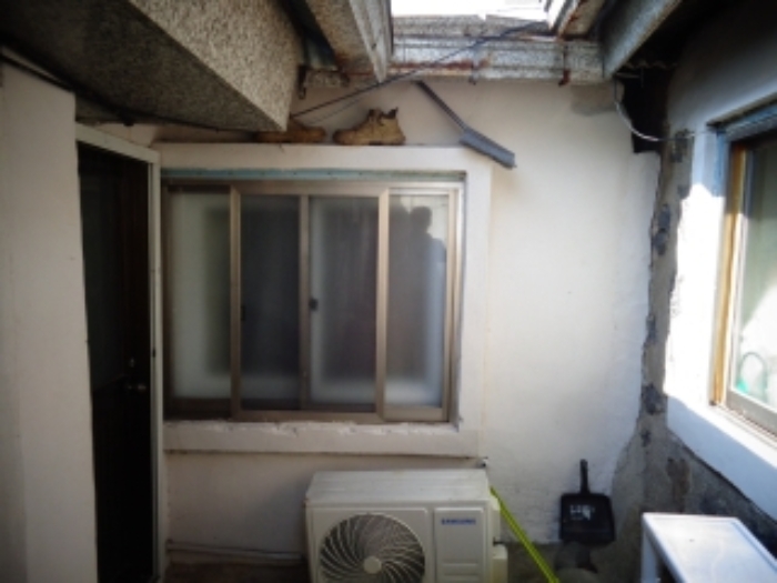 소재지1. 지상 소재지2.(만덕로4길 13-2) 출입구 우측 제시건물 뒷편 건물 전경