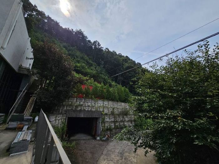 제시 목록 2 및 위 지상 제시 목록 5 전경