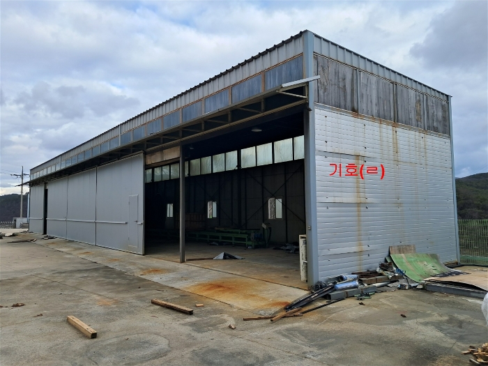 제시외건물 기호(ㄹ) 전경