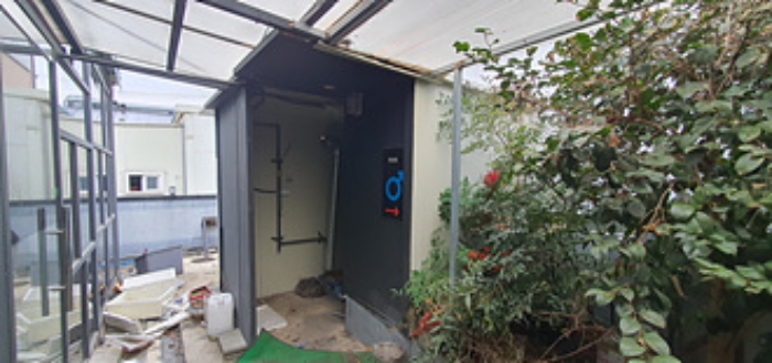 기호 1 토지 지상에 제시외 건물(창고)