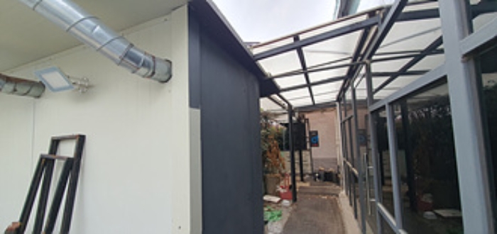 기호 1 토지 지상에 제시외 건물(가추)