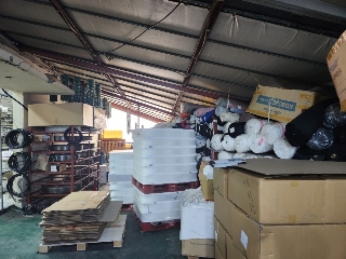 제시외 건물 파이프천막지붕(A동 창고 옆) 전경