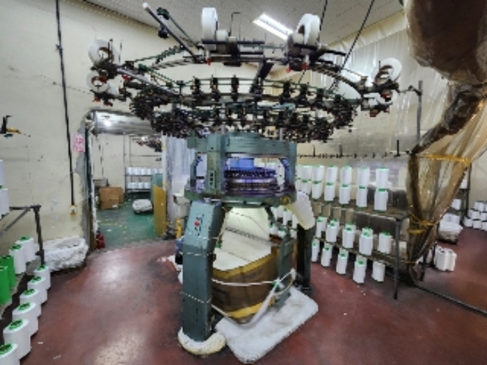 제시외 기계기구(제조번호 확인 불가) 전경