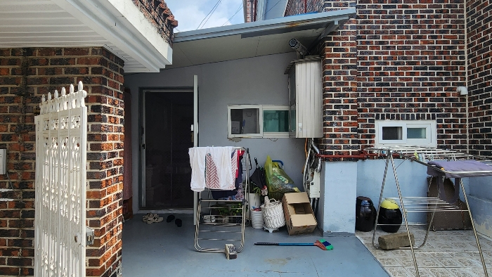 제시외건물(ㄱ,ㄴ)