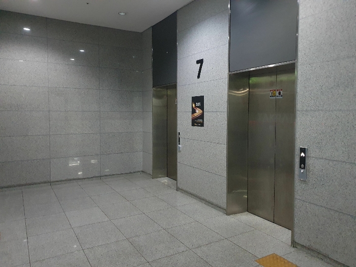 7층 로비