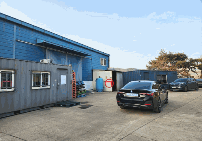 A동 2층, 제시외 건물㉠