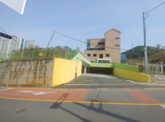 목록1 건물 전경 (1)