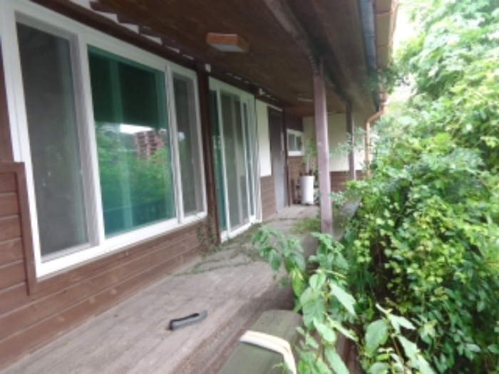 [목록 2] 주건물(본채)에 시공된 마루의 모습